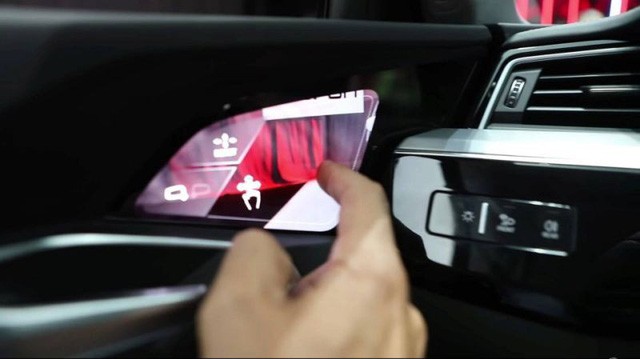 Gương chiếu hậu “ảo” hiện đại nhất của Audi