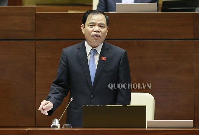 Bộ trưởng Bộ Nông nghiệp và Phát triển nông thôn Nguyễn Xuân Cường "đăng đàn" trả lời chất vấn 