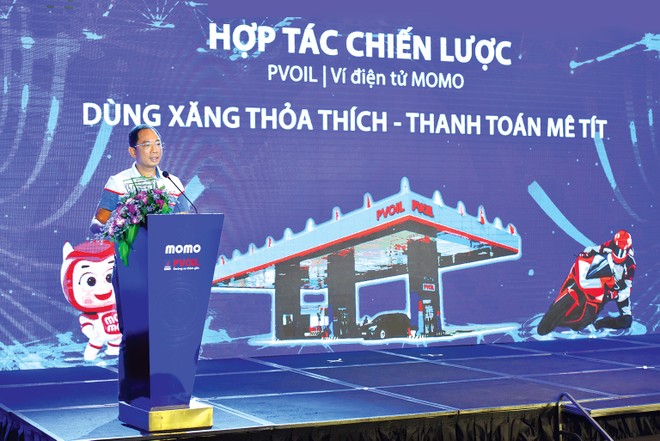 Ông Cao Hoài Dương, Tổng giám đốc PVOIL chia sẻ, hợp tác với Momo nhằm cung cấp trải nghiệm thanh toán tiện lợi cho khách hàng