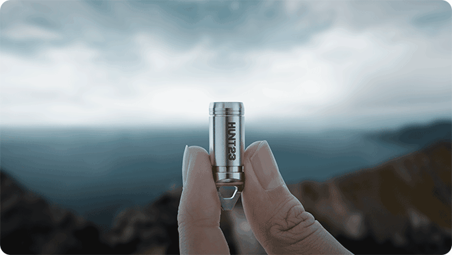Đèn pin siêu nhỏ, đa chức năng tuyệt vời nhất thế giới