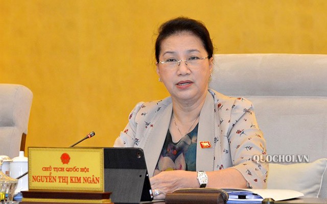 Chủ tịch Quốc hội Nguyễn Thị Kim Ngân cho biết, Bộ Chính trị đã kết luận là cân nhắc không chuyển hết toàn bộ 8 dự án sang đầu tư công.