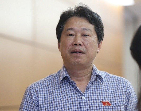PGS-TS Đinh Văn Nhã, Phó chủ nhiệm Ủy ban Tài chính - Ngân sách của Quốc hội.