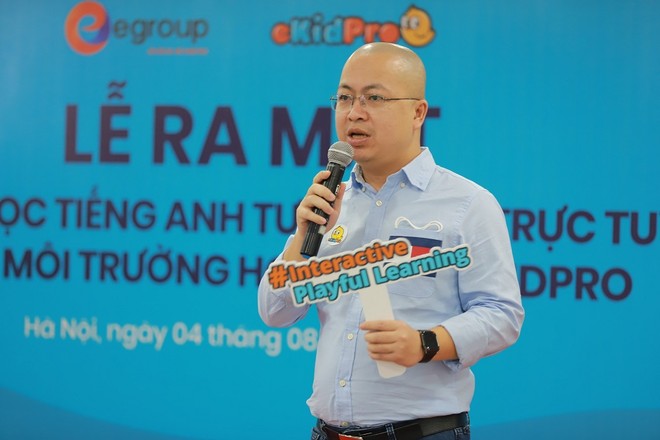 Ông Mai Duy Quang - Phó chủ tịch Hiệp hội Phần mềm và Dịch vụ Công nghệ thông tin Việt Nam, CEO của eKidPro chia sẻ về sản phẩm tại sự kiện