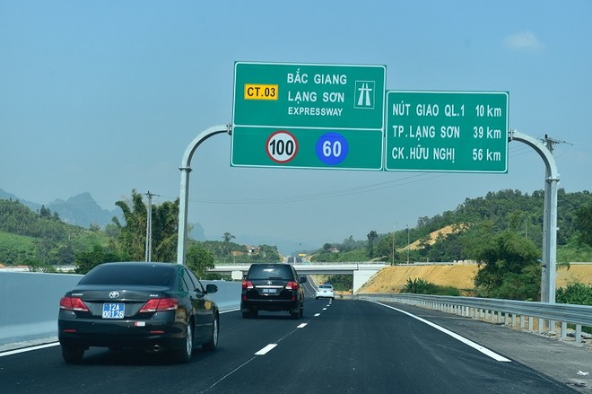 Cao tốc Bắc Giang - Lạng Sơn, một phân đoạn của tuyến cao tốc Bắc - Nam phía Đông.