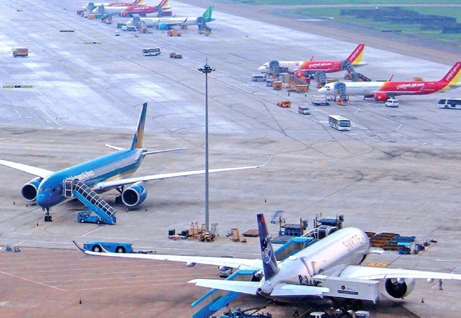 Các hãng hàng không tư nhân cũng muốn được hưởng lãi suất hỗ trợ như Vietnam Airlines
