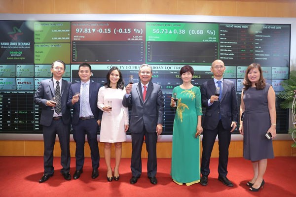 Cổ phiếu LTG của Tập đoàn Lộc Trời tăng giá trong ngày chào sàn