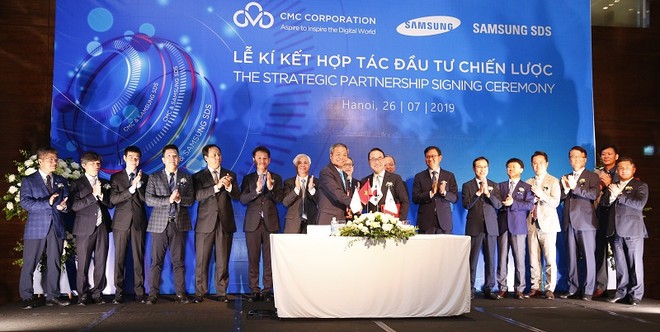 Samsung SDS và Tập đoàn CMC ký hợp đồng hợp tác đầu tư chiến lược
