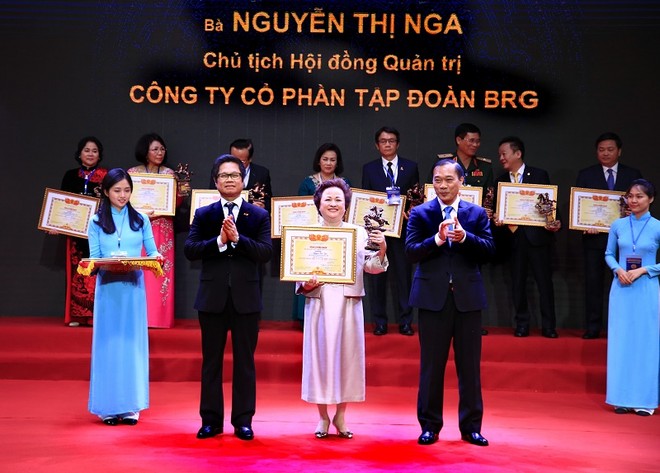 Chủ tịch Tập đoàn BRG được vinh danh Top 20 doanh nhân tiêu biểu cúp Thánh Gióng