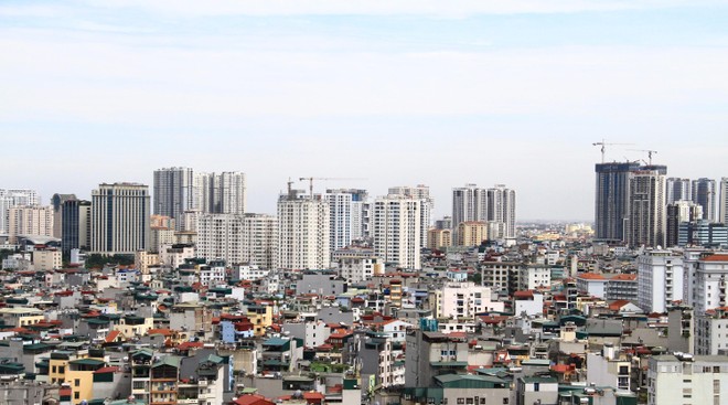 Thị trường bất động sản vẫn còn chênh lệch lớn giữa các phân khúc. Ảnh: Thành Nguyễn.