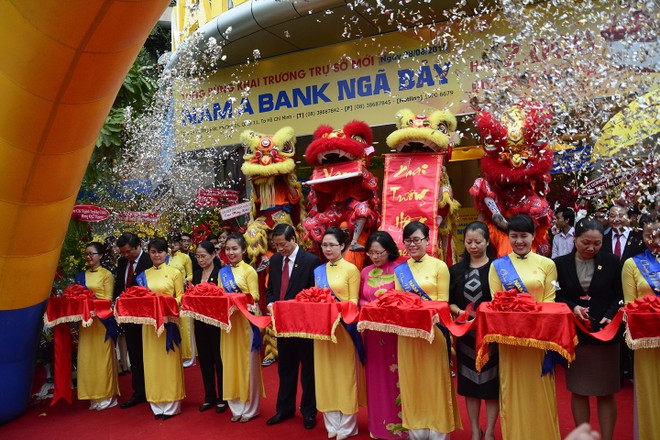 Nam A Bank đẩy mạnh mở rộng mạng lưới