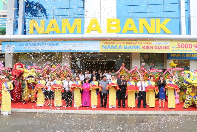 Nam A Bank khai trương 2 chi nhánh tại miền Tây