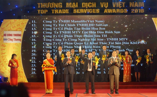 HD Saison đạt top thương mại dịch vụ Việt Nam 