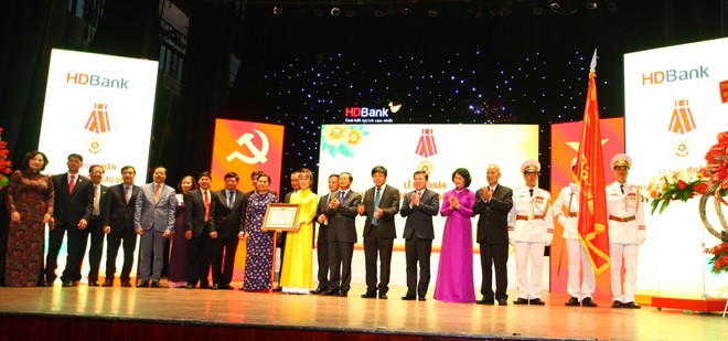 HDBank đón nhận Huân chương Lao động hạng Nhì