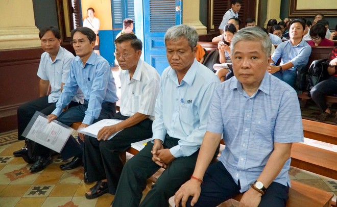 Nguyên Phó thống đốc Đặng Thanh Bình: “Bản thân bị cáo thấy đã hoàn thành trách nhiệm, kịp thời, cương quyết“
