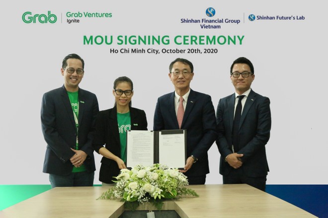 Tập đoàn tài chính Shinhan Việt Nam bắt tay Grab đẩy mạnh hệ sinh thái khởi nghiệp