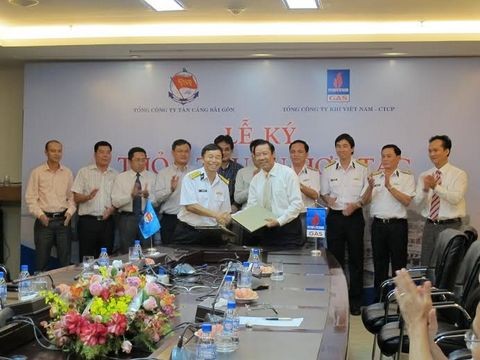 GAS hợp tác với Tổng công ty Tân Cảng Sài Gòn