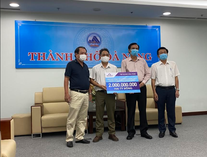 Hòa Phát ủng hộ Đà Nẵng, Quảng Nam và Quảng Ngãi 6 tỷ đồng phòng chống dịch Covid-19