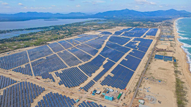 BCG đóng điện nhà máy năng lượng mặt trời Phù Mỹ, Bình Định