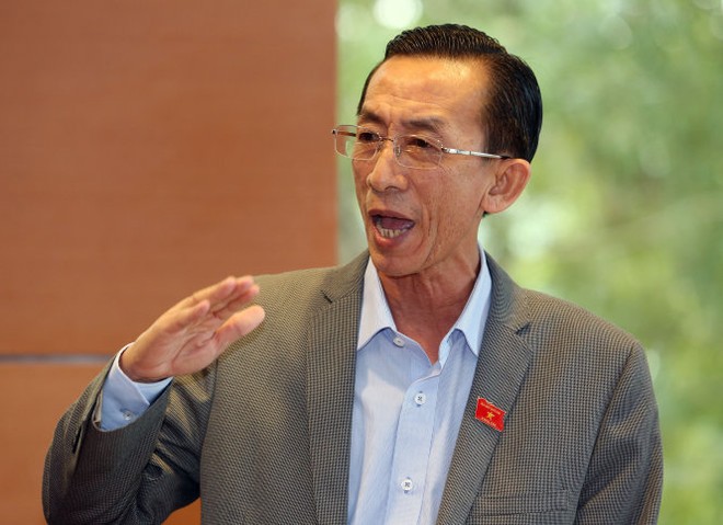 TS Trần Hoàng Ngân, Ủy viên Ủy ban Kinh tế của Quốc hội