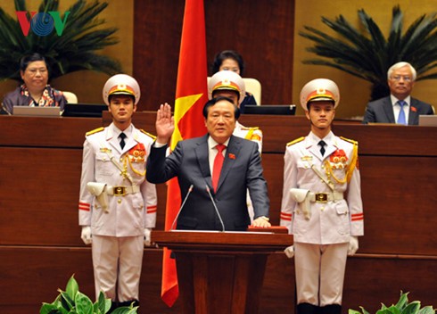 Chánh án TANDTC Nguyễn Hòa Bình tuyên thệ nhậm chức
