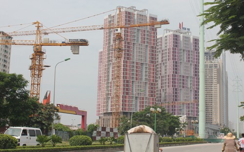 Sông Đà Thăng Long đã huy động hàng nghìn tỷ của khách hàng tại dự án Usilk City nhưng đa số các tòa nhà tại đây vẫn chưa được bàn giao. Ảnh: Ngọc Tuyên
