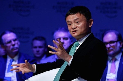Jack Ma trong phiên hthảo luận tại Davos (Thụy Sĩ). Ảnh: CNBC