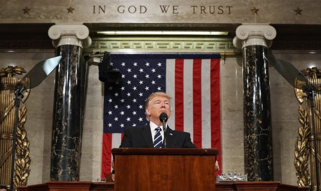 Tổng thống Donald Trump phát biểu trước Quốc hội. Ảnh: Reuters