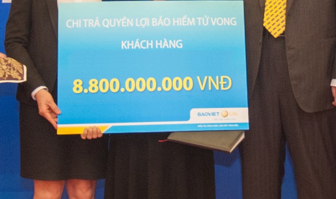  Bảo Việt Nhân thọ chi trả 9,8 tỷ đồng cho khách hàng gặp rủi ro