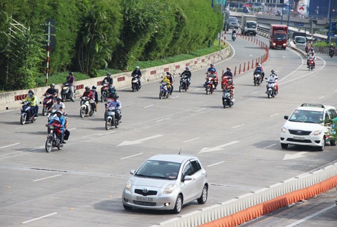Tỷ lệ sở hữu ôtô của người Việt còn thấp hơn nhiều một số nước trong khu vực ASEAN.