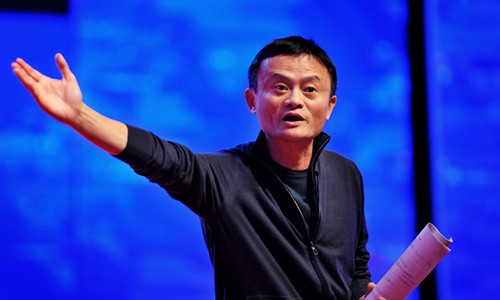 Dưới sự điều hành của Jack Ma, Alibaba đang phát triển thành một công ty đa dạng như Amazon.