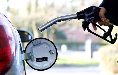 Xe hơi chạy dầu diesel có thể bị cấm tại nhiều thành phố Đức. Ảnh: Bloomberg