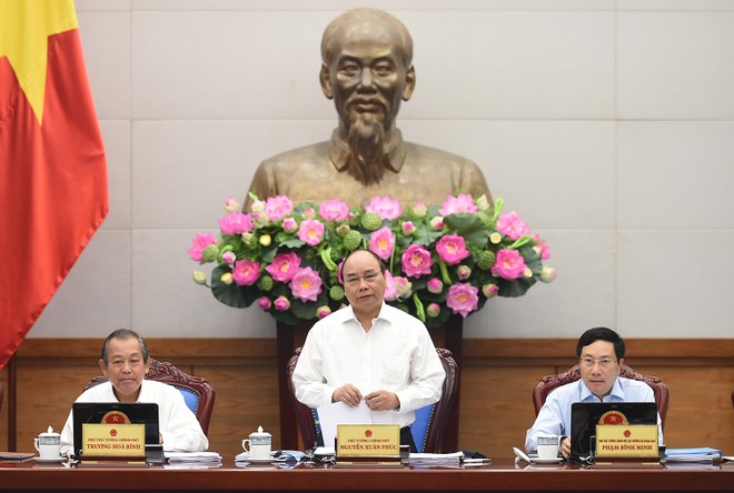 Thủ tướng Nguyễn Xuân Phúc chủ trì phiên họp - Ảnh: VGP/Quang Hiếu.