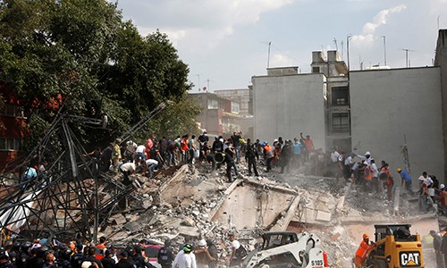 Động đất ở Mexico khiến gần 140 người chết, con số được dự báo còn tăng lên. Ảnh: Reuters.