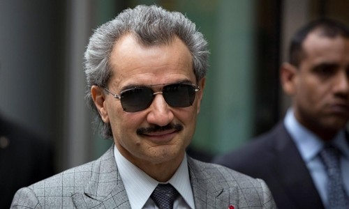 Hoàng tử Alwaleed bin Talal bị bắt trong chiến dịch chống tham nhũng cuối tuần trước. Ảnh: Reuters.
