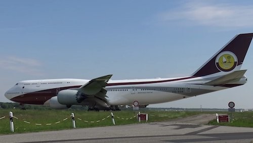 Vẻ bên ngoài "bệ vệ" của chiếc Boeing 747-8 VIP