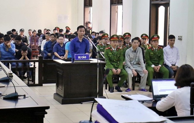 Phiên phúc thẩm mở tại TAND tỉnh Phú Thọ. Phan Sào Nam và Nguyễn Văn Dương xin vắng mặt. Ảnh: TTXVN.