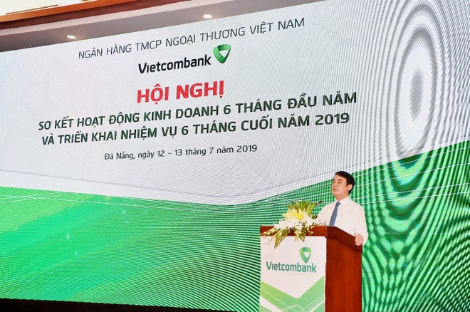 Ông Nghiêm Xuân Thành - Ủy viên BCH Đảng bộ Khối DNTW, Bí thư Đảng ủy, Chủ tịch HĐQT phát biểu khai mạc Hội nghị.