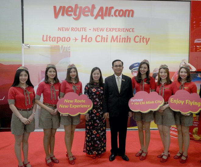 Thủ tướng Thái Lan chúc mừng Vietjet tại lễ ra mắt đường bay TP.HCM – Pattaya 