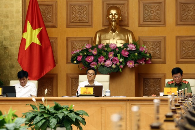 Phó Thủ tướng Vũ Đức Đam: Dịch bệnh ở thành phố Đà Nẵng thời gian qua là lời cảnh báo rất nghiêm khắc. Ảnh: VGP/Đình Nam.