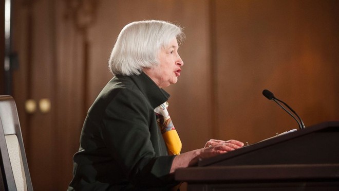 Chủ tịch Cục dự trữ liên bang Mỹ (Fed), bà Janet Yellen trong buổi họp báo đêm qua