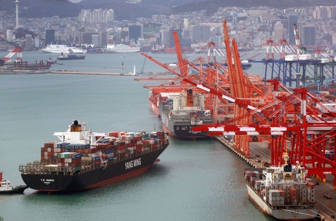 Xuất nhập khẩu của Hàn Quốc giảm mạnh trong tháng 8/2015
