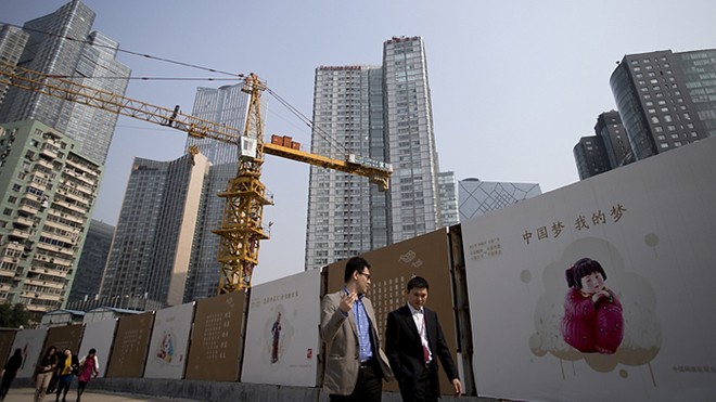 Kinh tế Trung Quốc bất ngờ báo tăng trưởng vượt dự tính