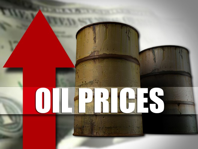 Giá dầu lên mức đỉnh 6 tháng