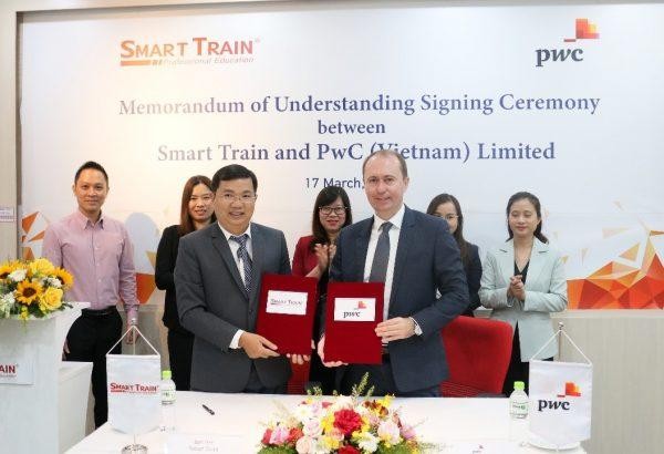 Smart Train hợp tác với PwC Việt Nam