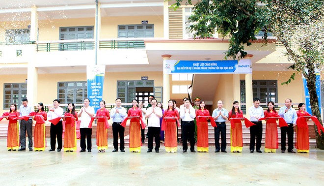 Tập đoàn Bảo Việt tiến hành bàn giao công trình xây dựng trường Tiểu học Định Biên, Thái Nguyên
