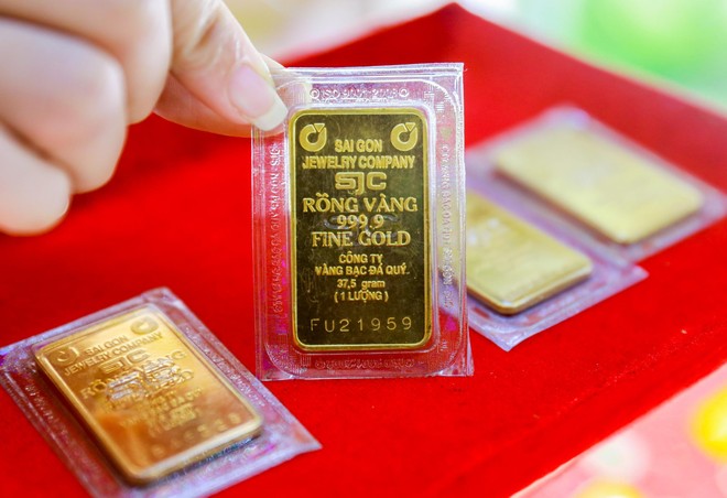 Giá vàng hôm nay ngày 22/2: Giá vàng tăng tốc, hướng đến mốc 64 triệu đồng/lượng