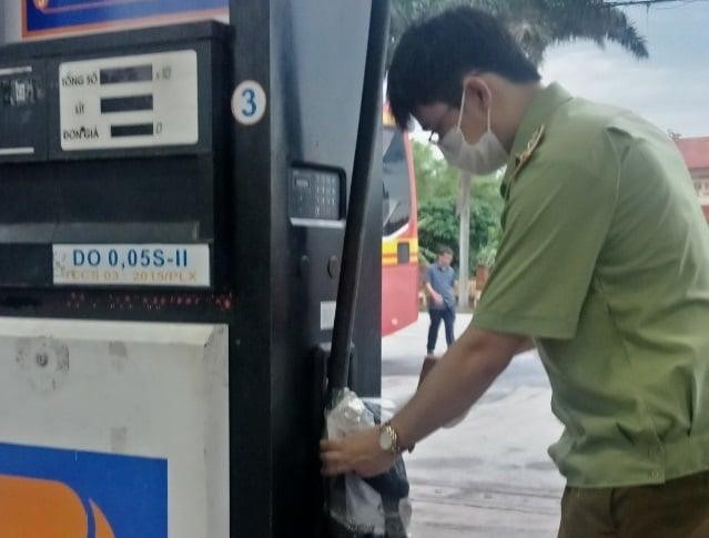 Nam Định ngăn chặn trên 20.000 lít dầu Diesel không đảm bảo chất lượng