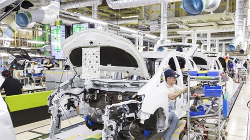 Toyota nằm trong số 7 hãng ôtô được cung cấp linh kiện làm từ vật liệu giả chất lượng của Kobe Steel. Các hãng còn lại gồm Nissan, Honda, Mazda, Subaru, Mitsubishi và Daihatsu.