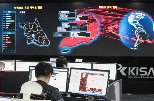 Mỹ cho rằng Triều Tiên đứng sau vụ tấn công mã độc WannaCry. Ảnh: WSJ