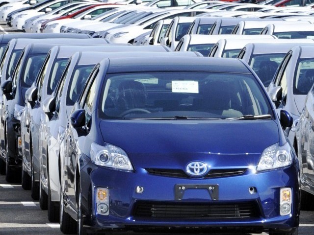 Toyota Việt Nam, GM Việt Nam, Mitsubishi Việt Nam có giấy phép kinh doanh nhập khẩu ô tô